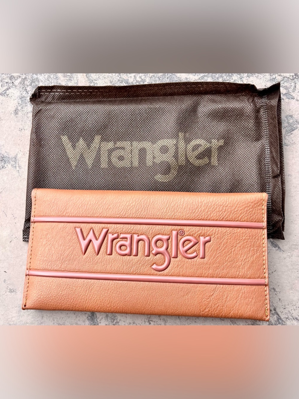 Wrangler Women's Leather Logo Wallet with Detachable Zipper Pocket (NWT)